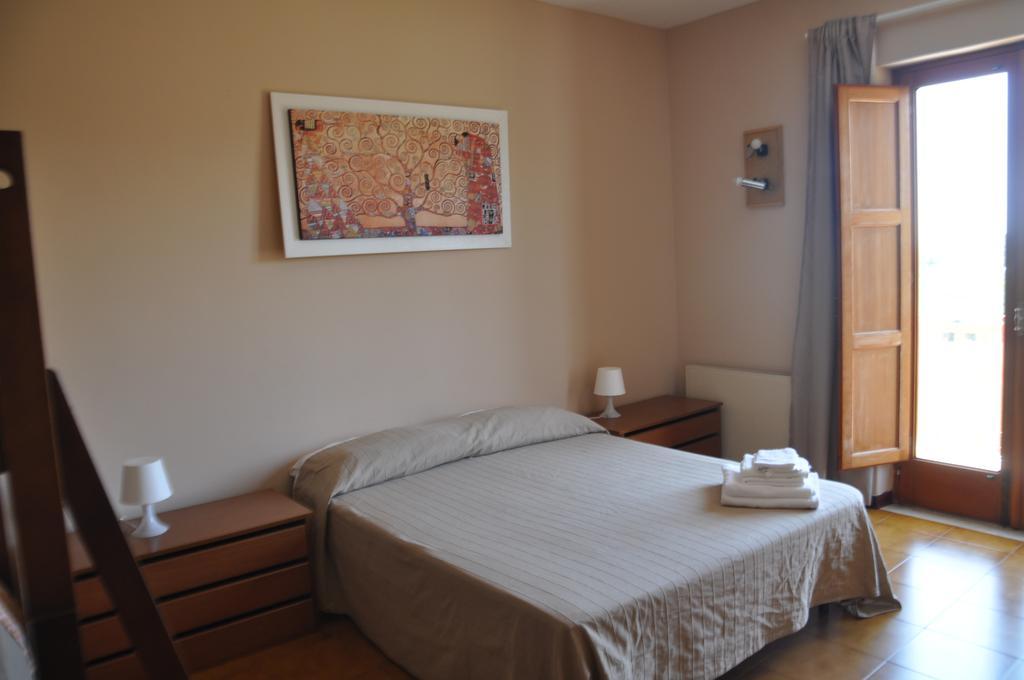 Villa Carolea 아치레알레 외부 사진